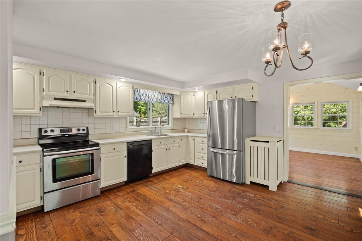 177 West Street Property Photo 10