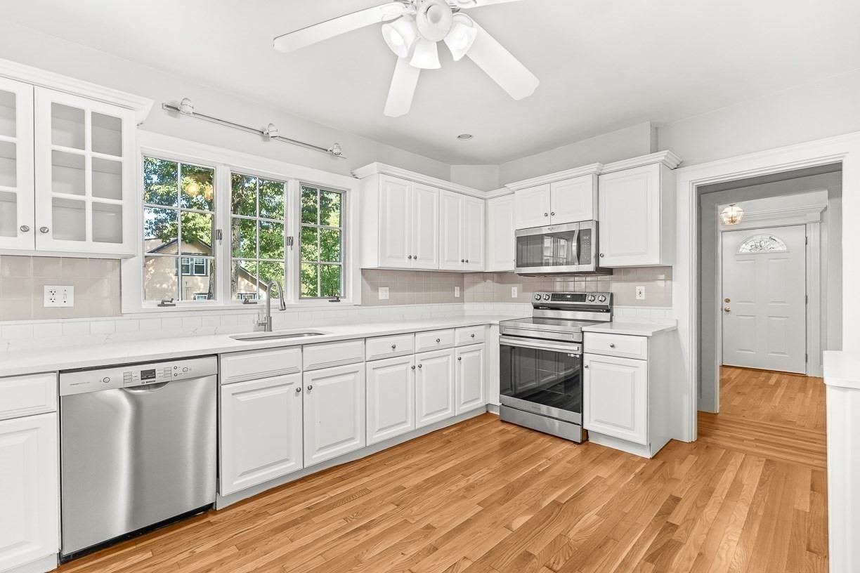 20 Donizetti St Property Photo 11