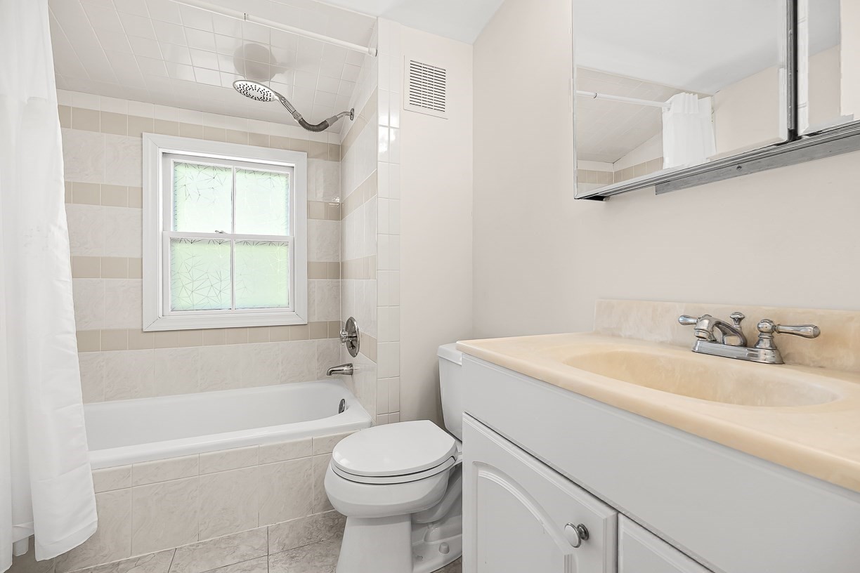 20 Donizetti St Property Photo 31