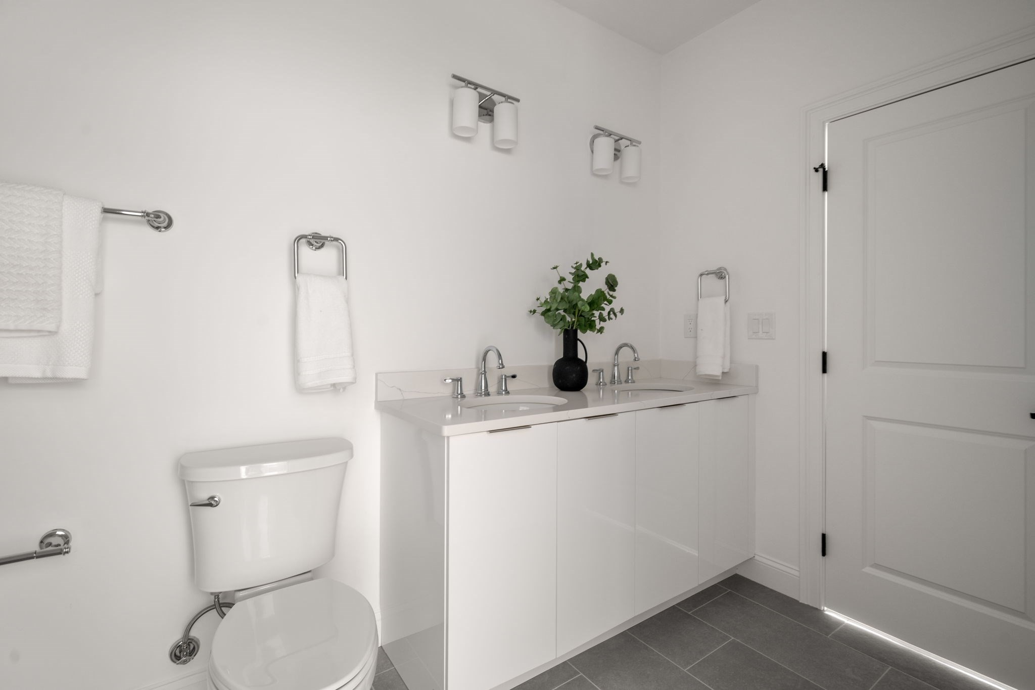 13 Wentworth Road # 402 Property Photo 27