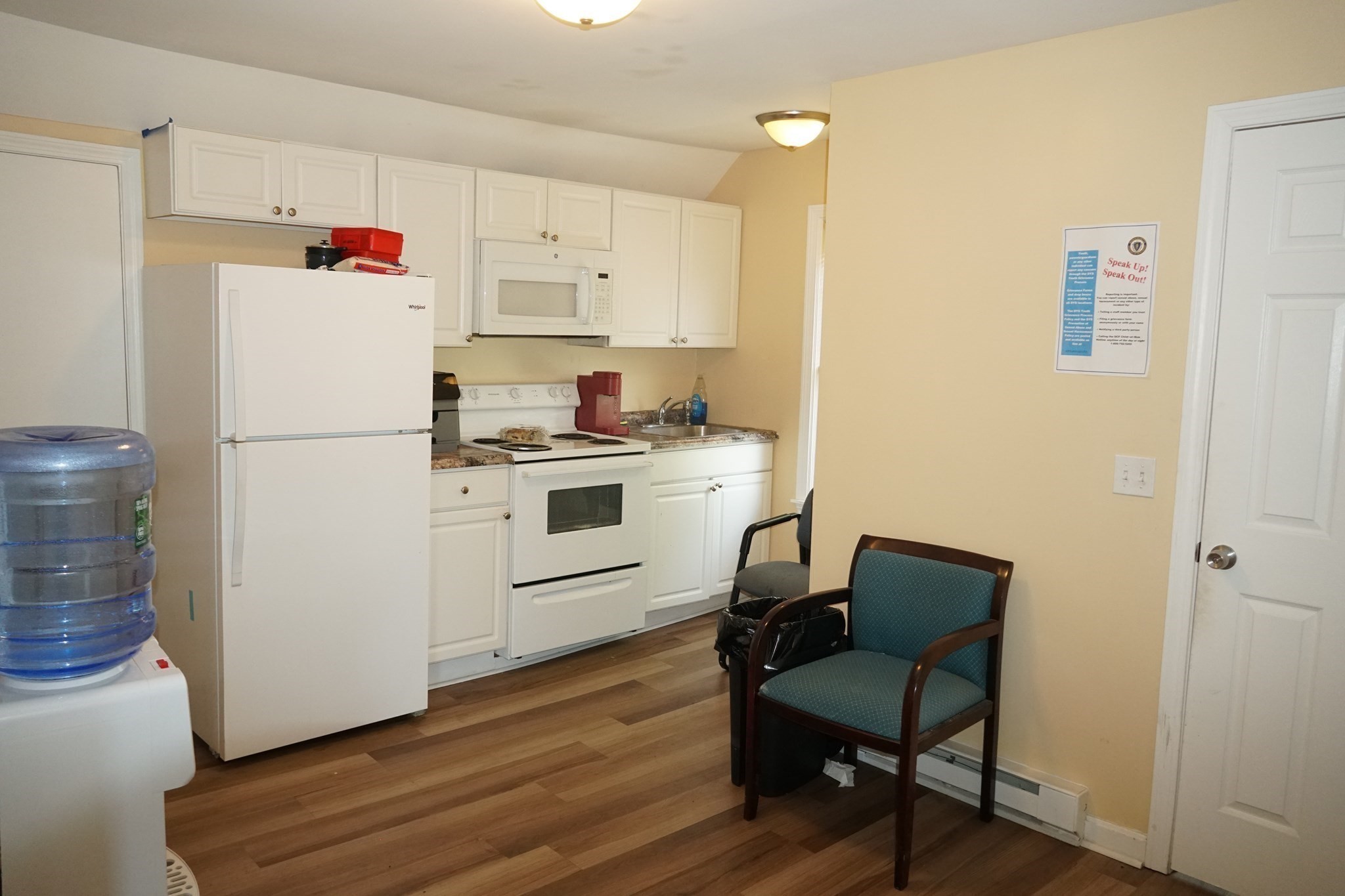 170 Middleboro Ave # 3 Property Photo 4