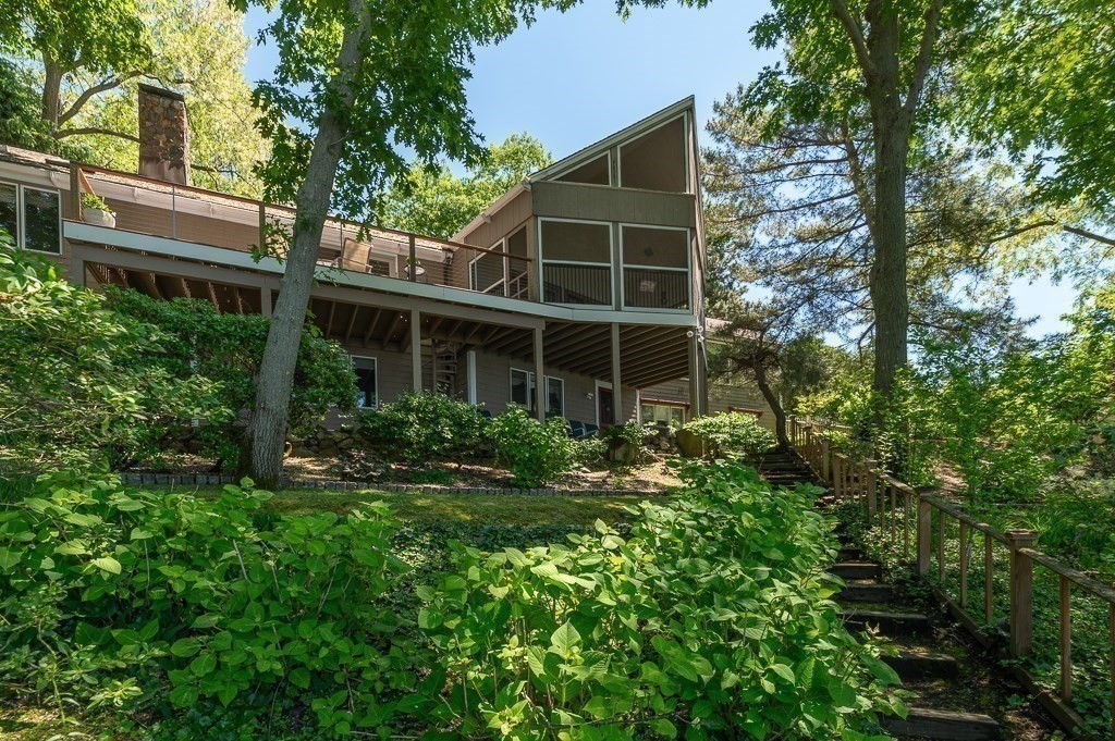 9 Elm Top Property Photo 2