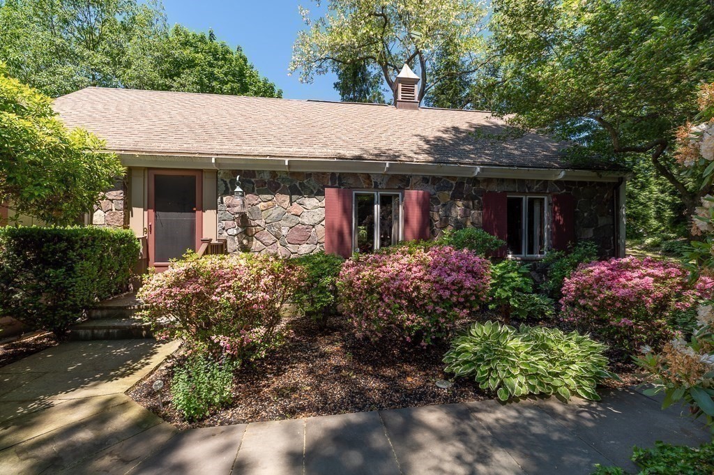 9 Elm Top Property Photo 25