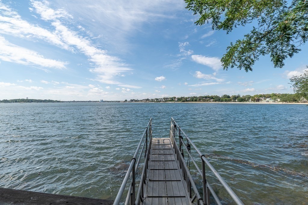 9 Elm Top Property Photo 31