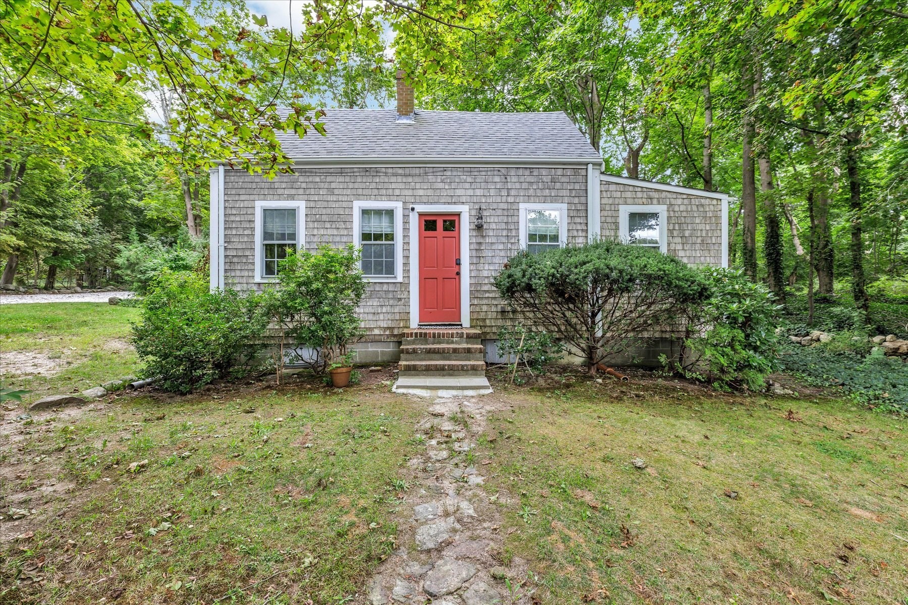 1825 Main Street 6a Property Photo 1