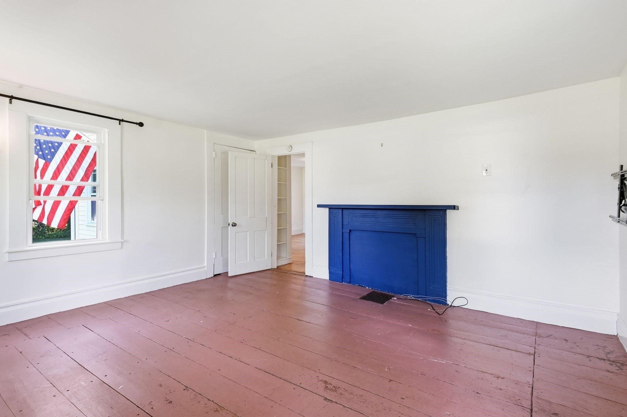 217 N Maple St Property Photo 13