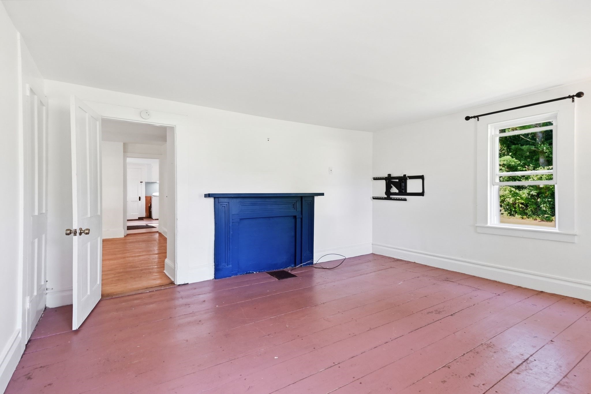 217 N Maple St Property Photo 14