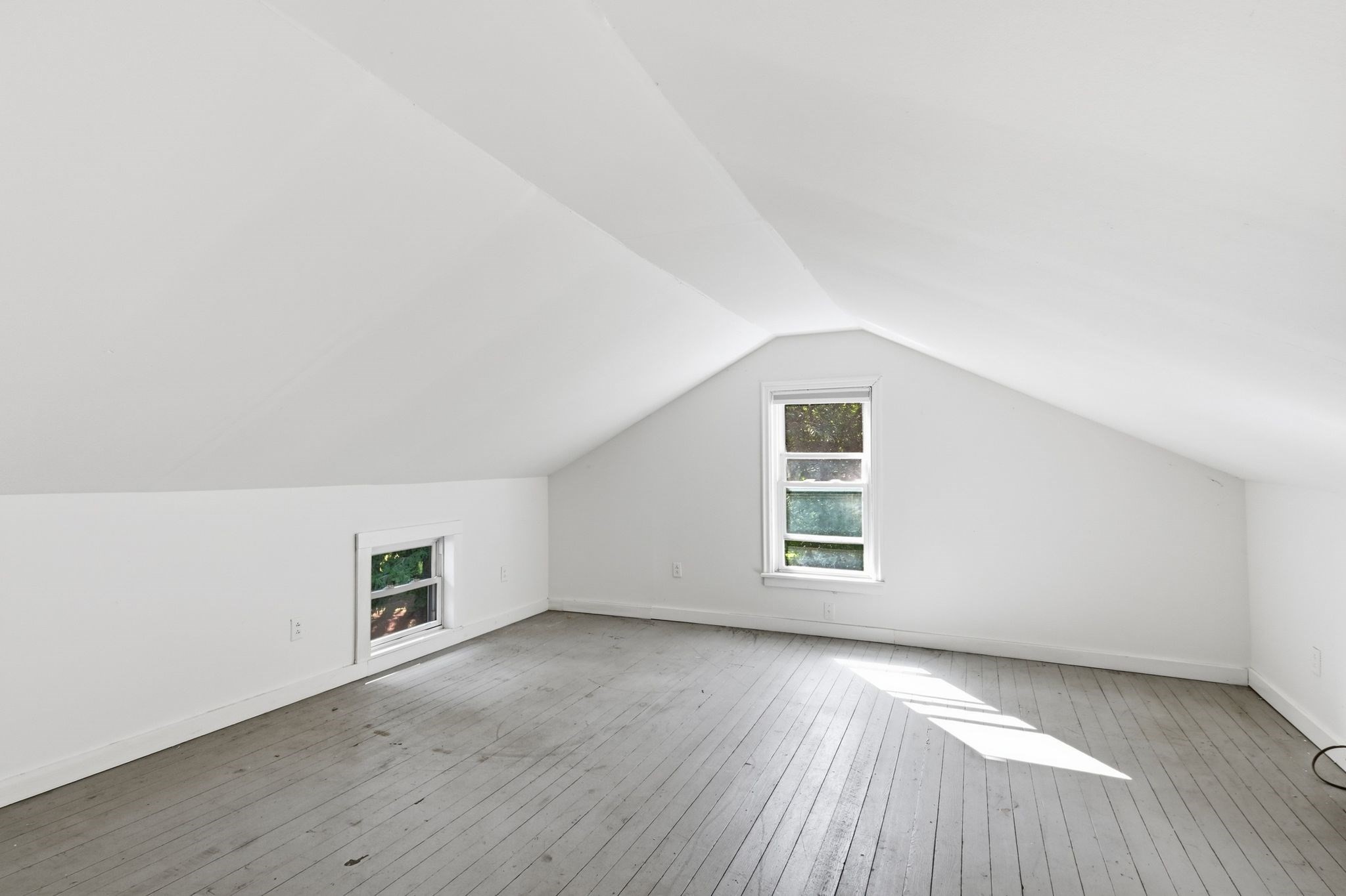 217 N Maple St Property Photo 25