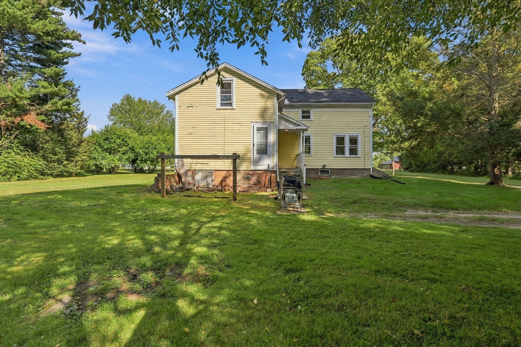 217 N Maple St Property Photo 39