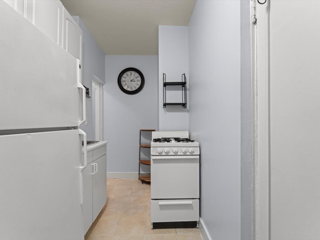 8 Garrison # 212 Property Photo 11