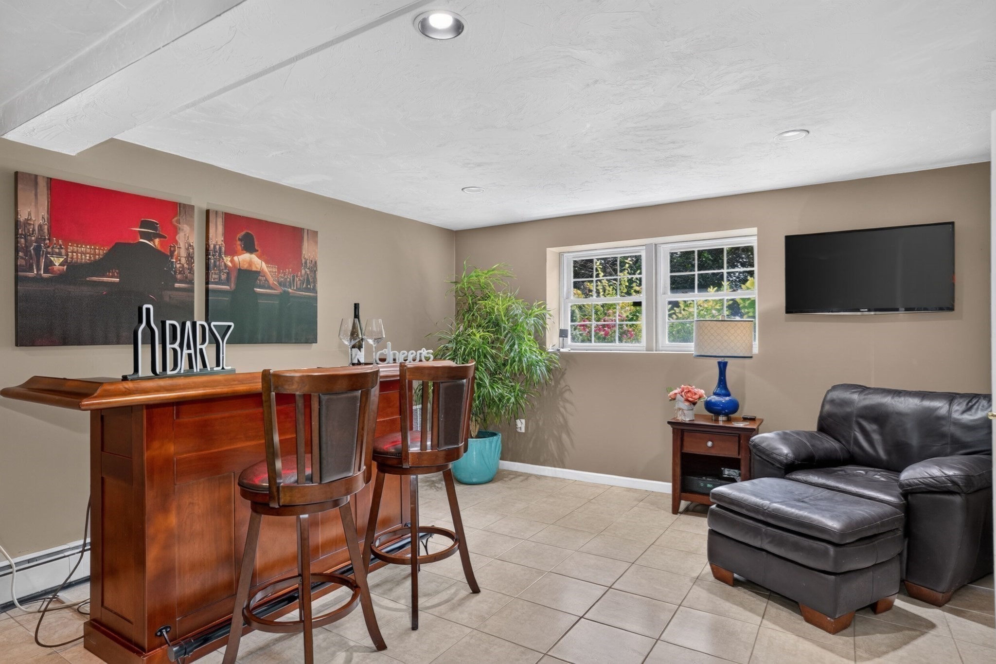 293 Brigham Street Property Photo 25