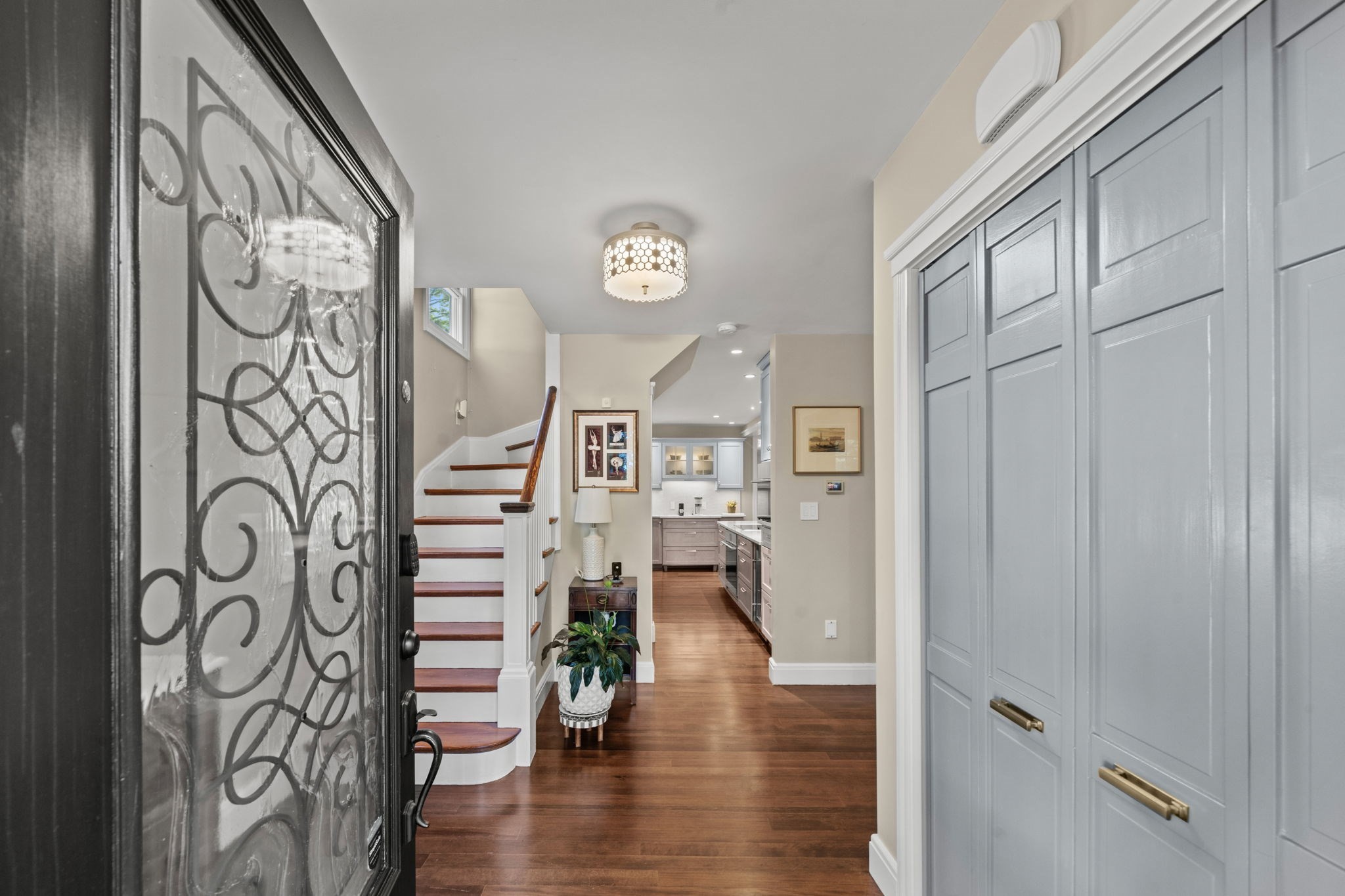 49 Lynde Ave Property Photo 6