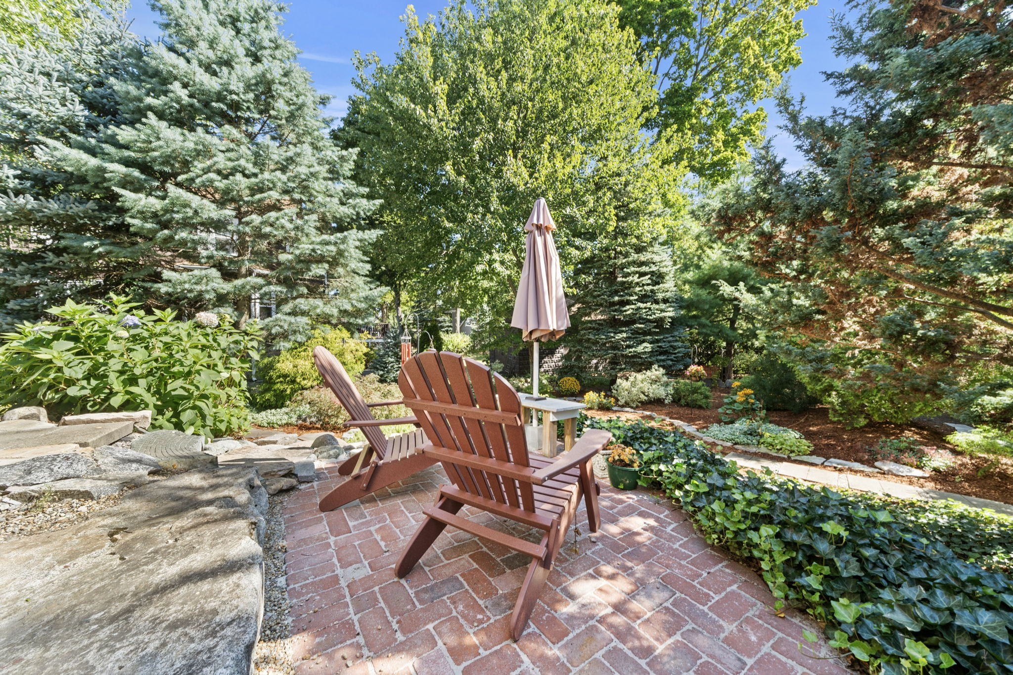 49 Lynde Ave Property Photo 37