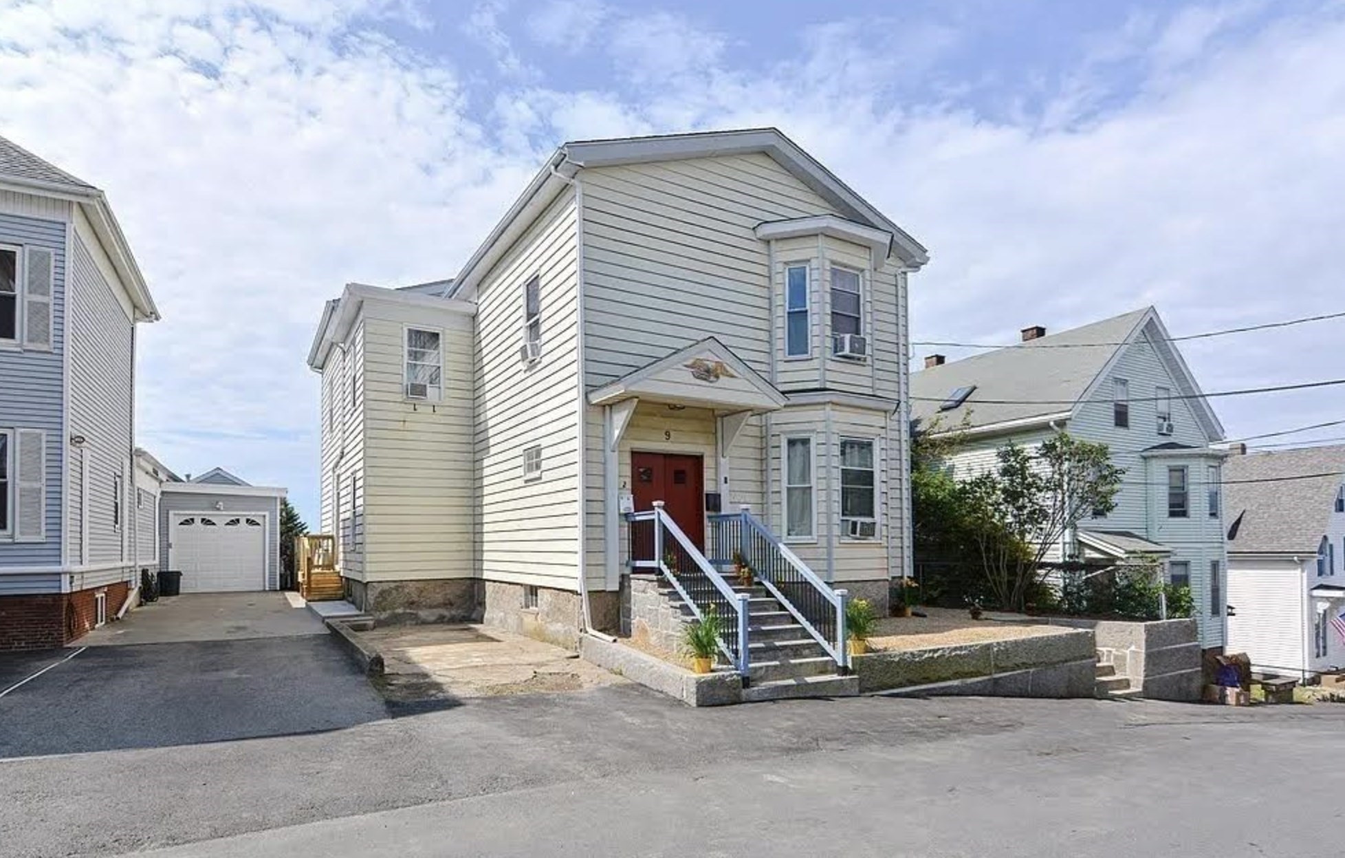 9 Summit Street # 2 Property Photo 1