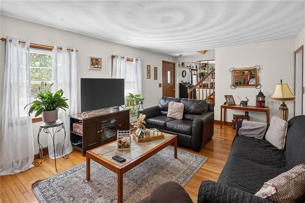 130 Thurston Street Property Photo 7