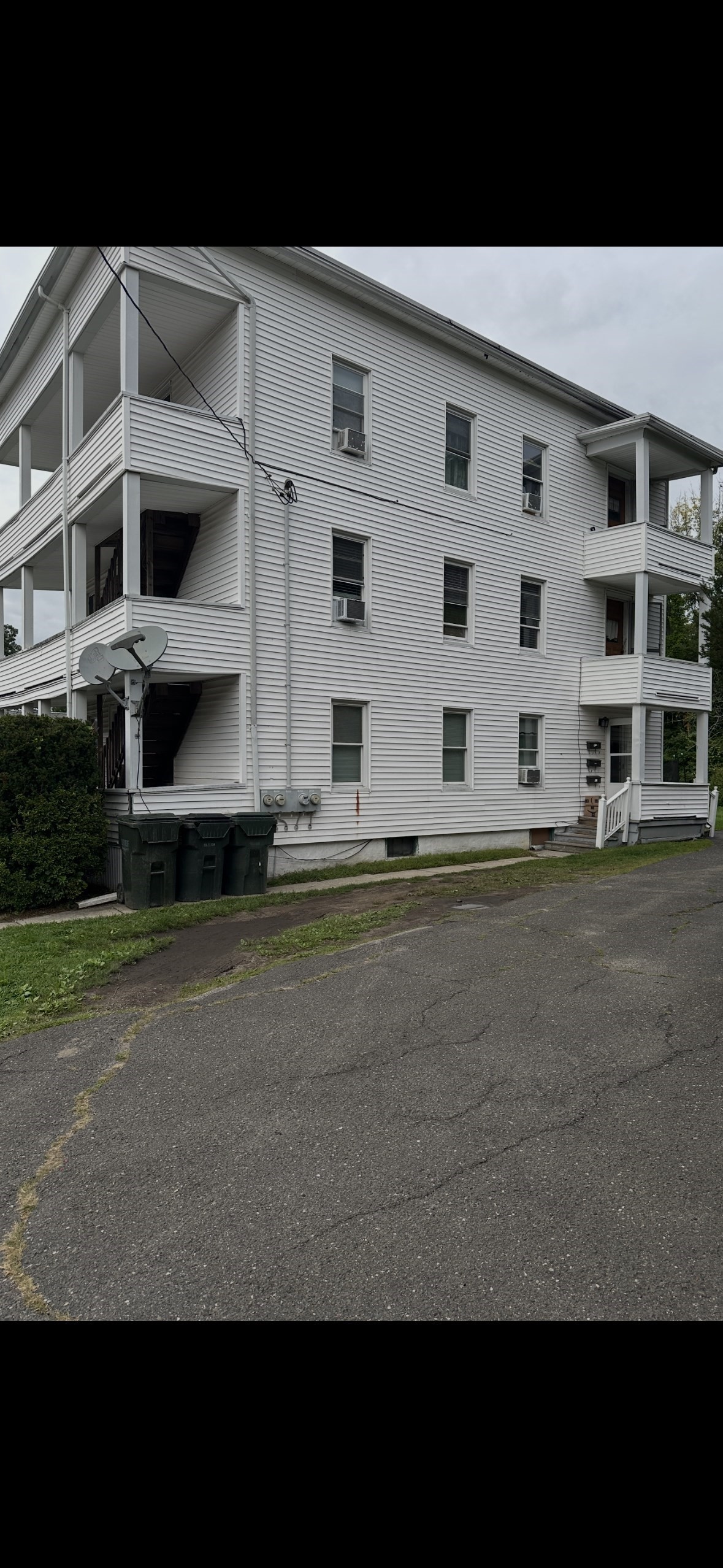 47 Lincoln St Property Photo 1