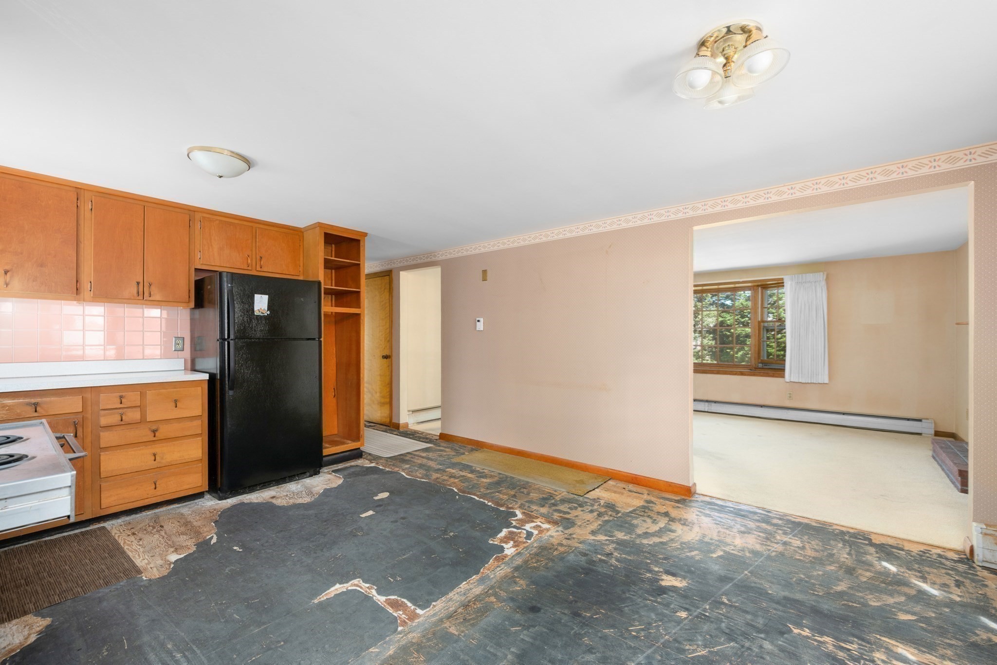 61 Laurel Rd Property Photo 15