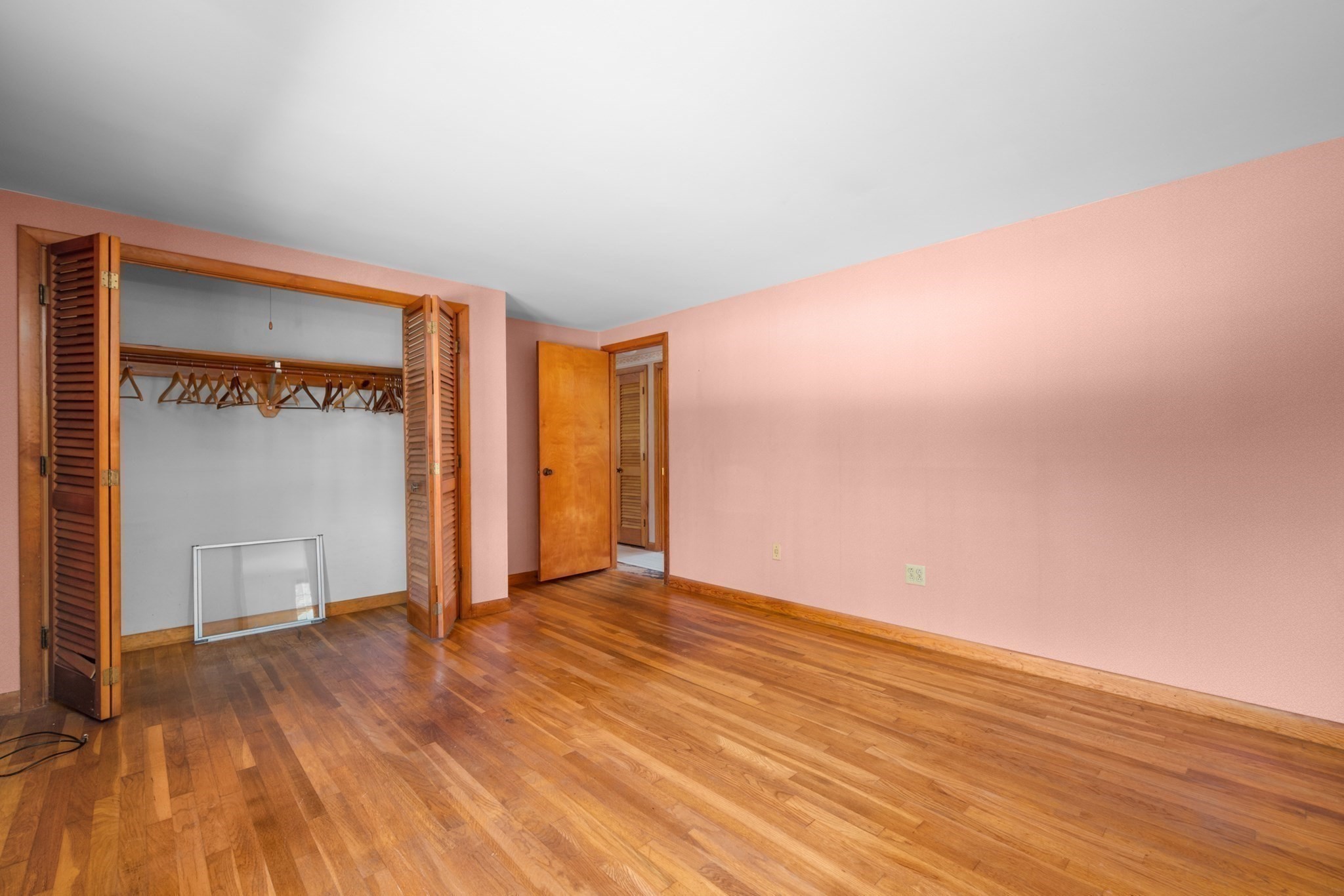 61 Laurel Rd Property Photo 25