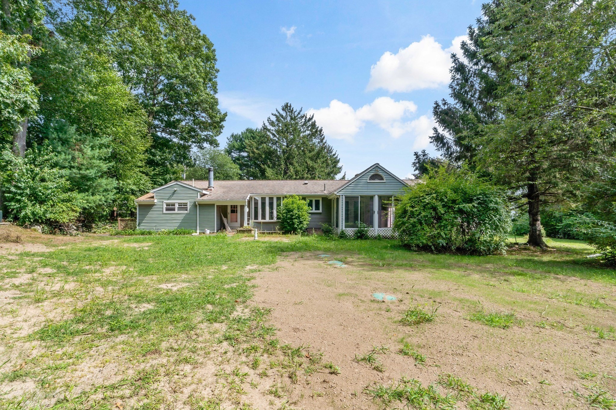 23 Colonial Way Property Photo 6