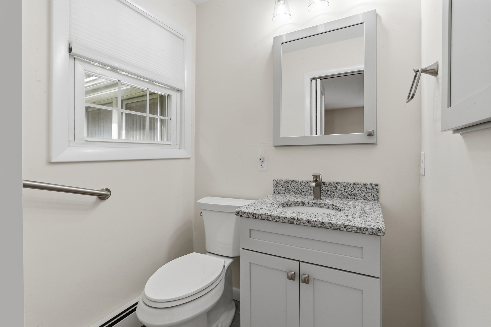 23 Colonial Way Property Photo 30