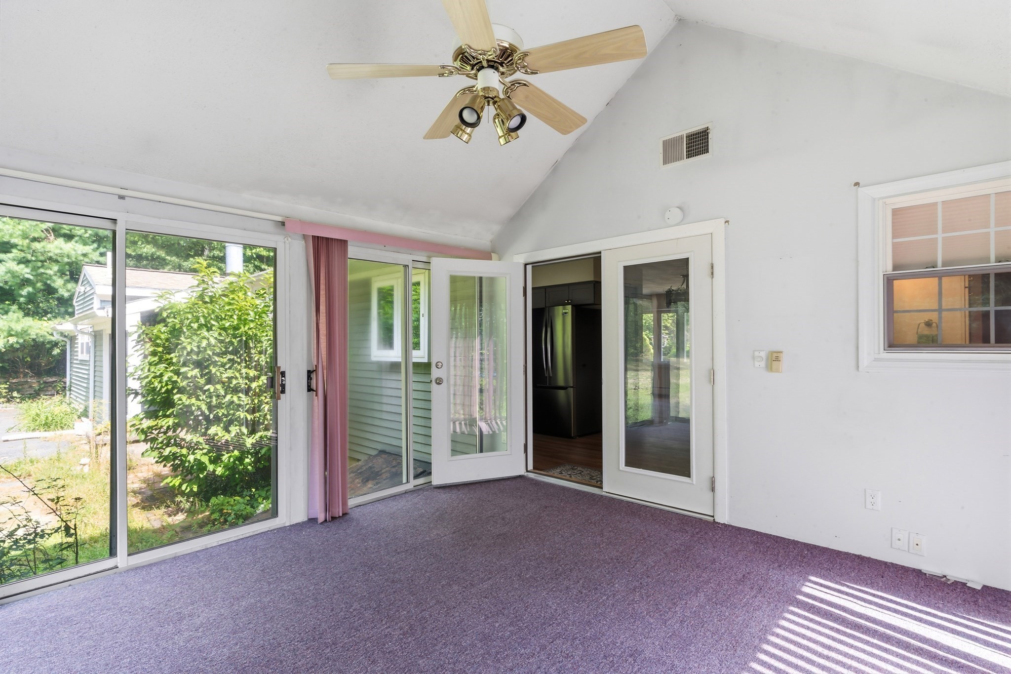 23 Colonial Way Property Photo 32