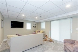 1 Jana Property Photo 32