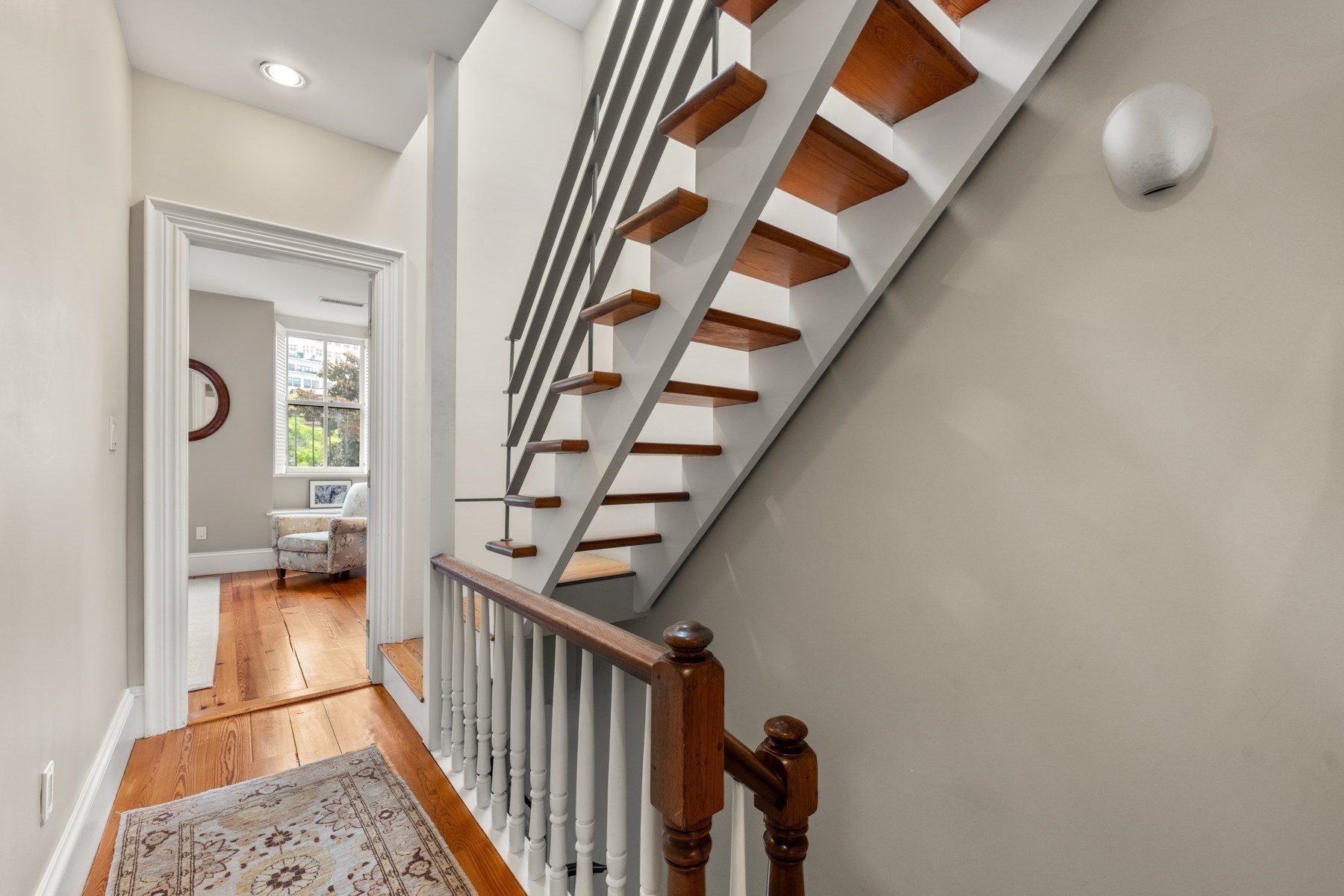 112 Appleton Street Property Photo 25