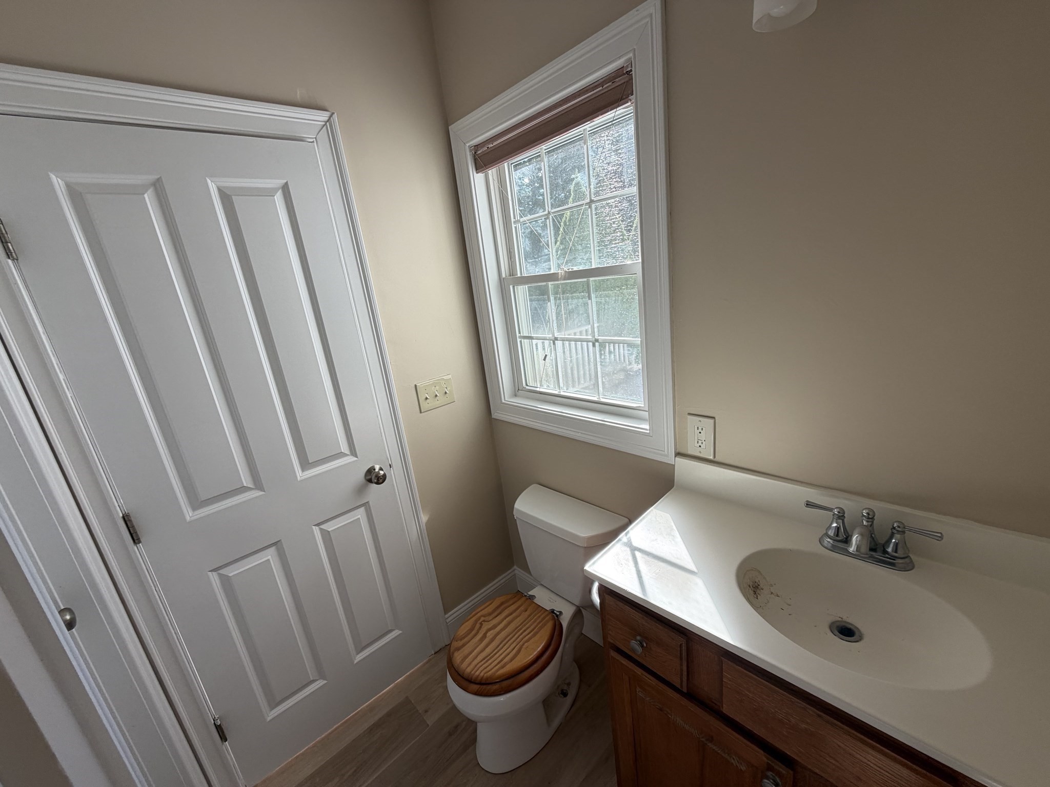 33 Brunelle Dr # 2 Property Photo 10