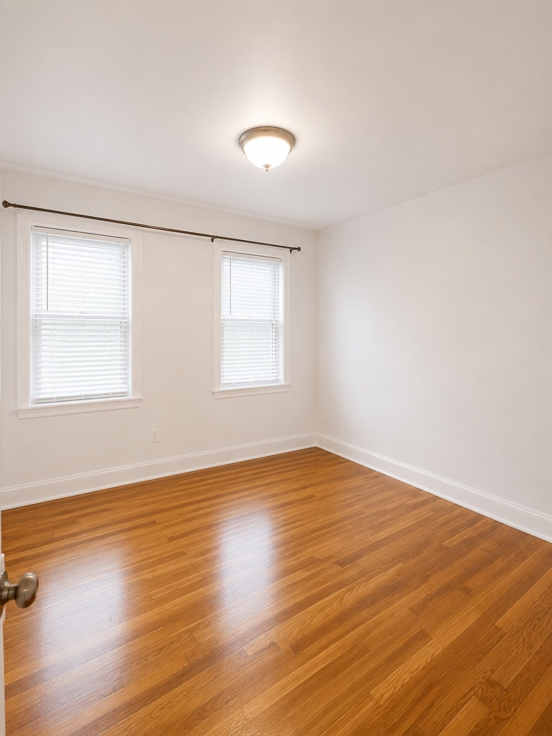 10 Yeamans St # 23 Property Photo 3