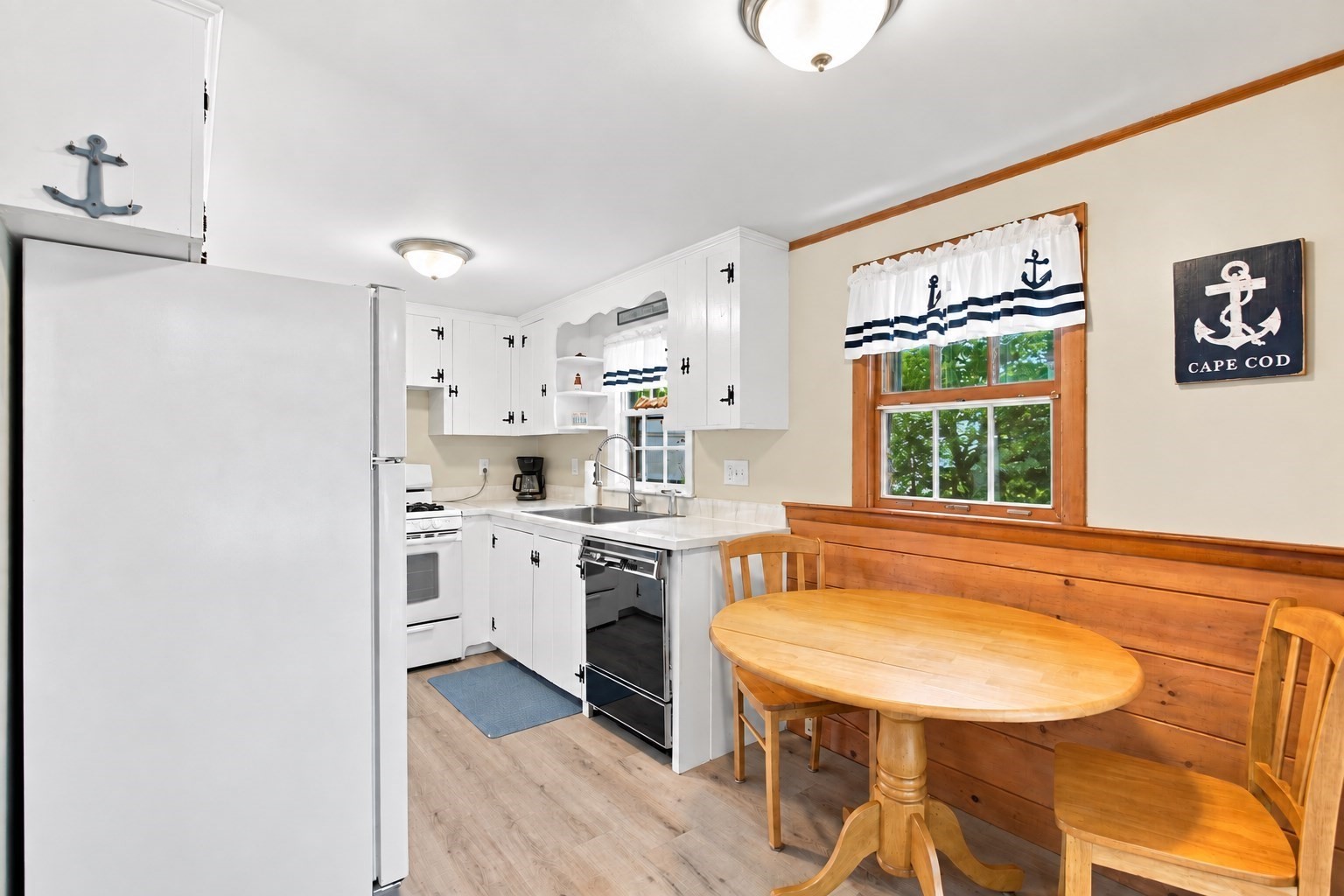 25 Freydis Dr Property Photo 8