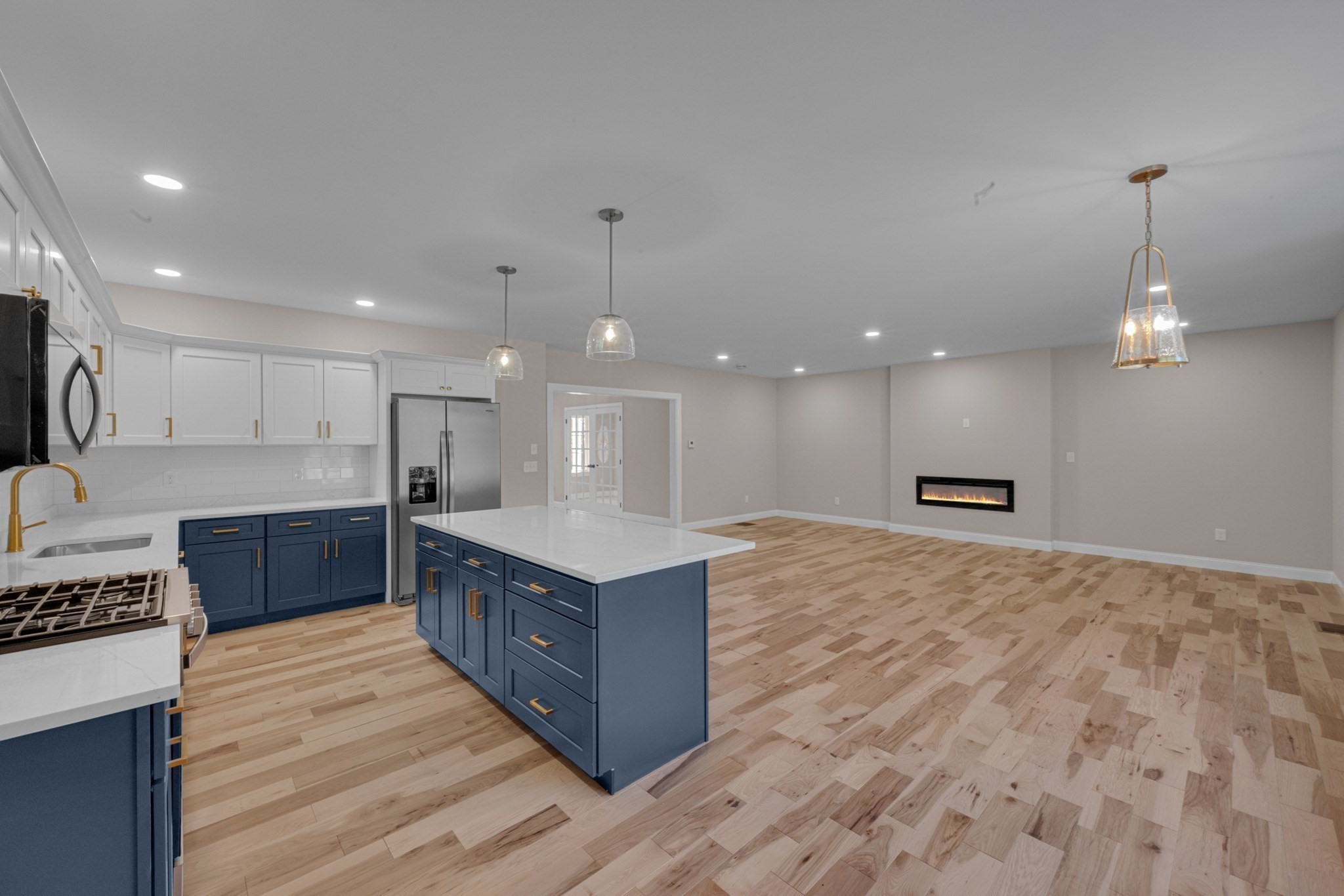 765 Massachusetts Avenue # B Property Photo 4