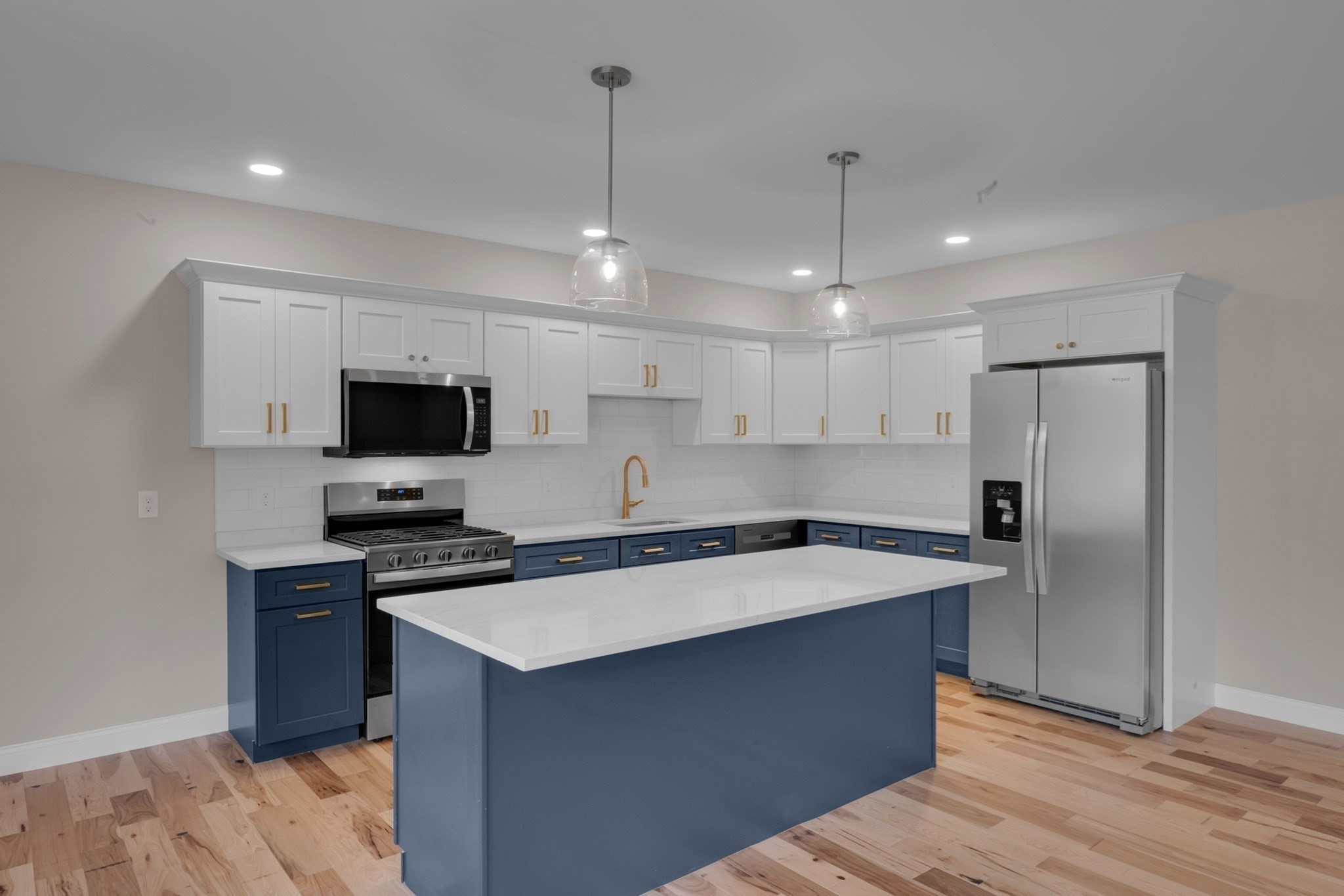 765 Massachusetts Avenue # B Property Photo 6