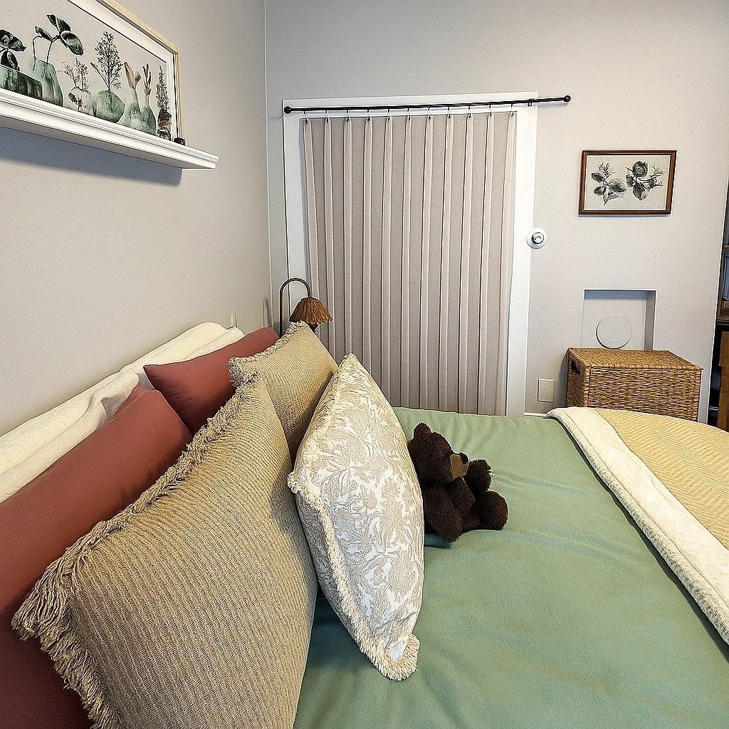 742 East 6th Street # 1 Property Photo 10