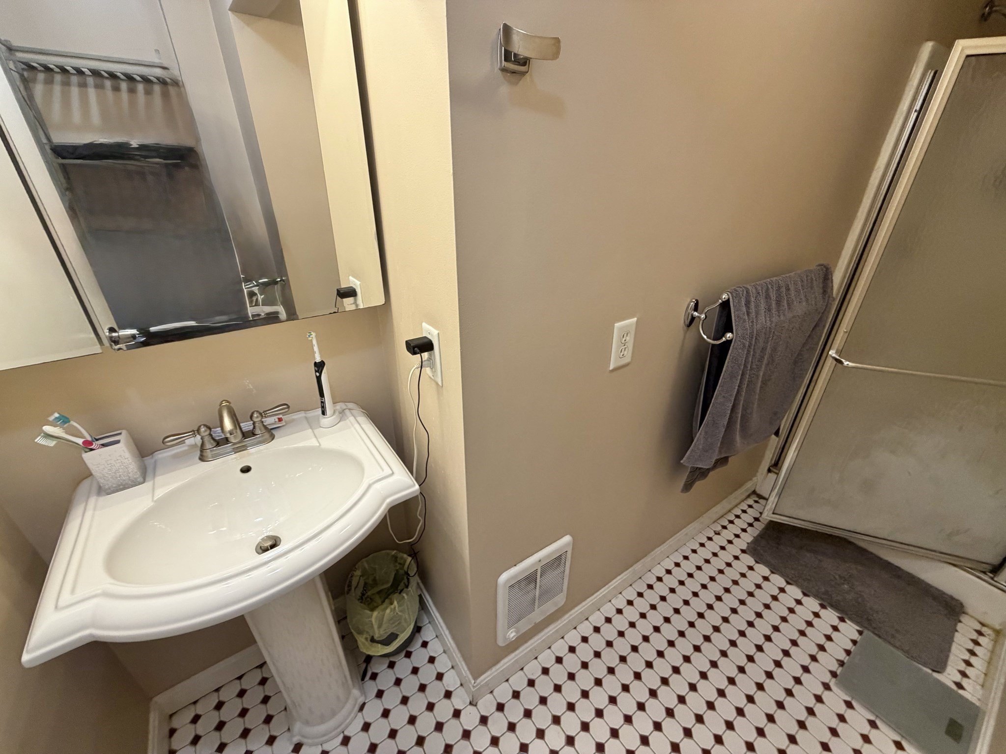 5 Cottage Ln # 1 Property Photo 11