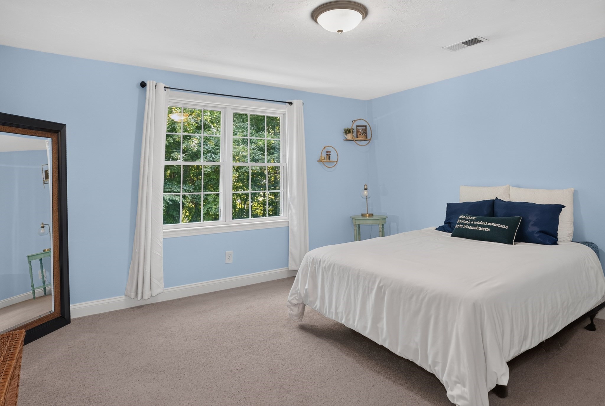 51 Danforth Ln Property Photo 27