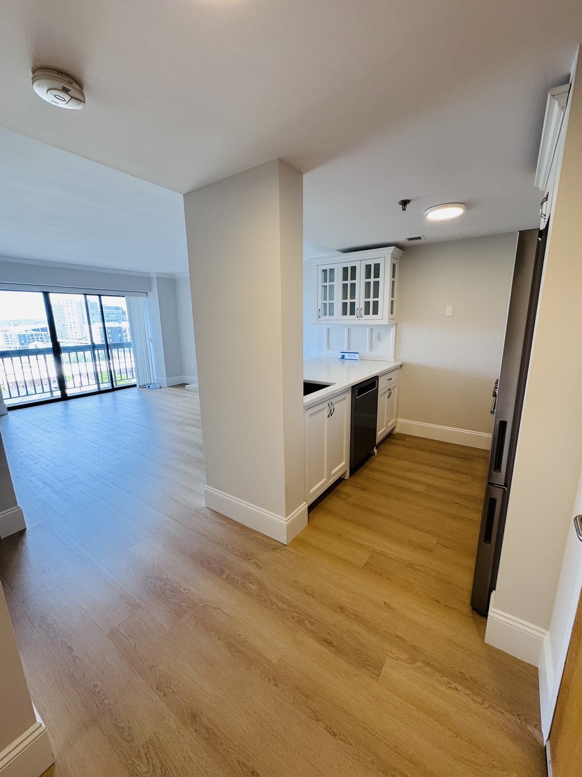 15 N Beacon St # 910 Property Photo 1