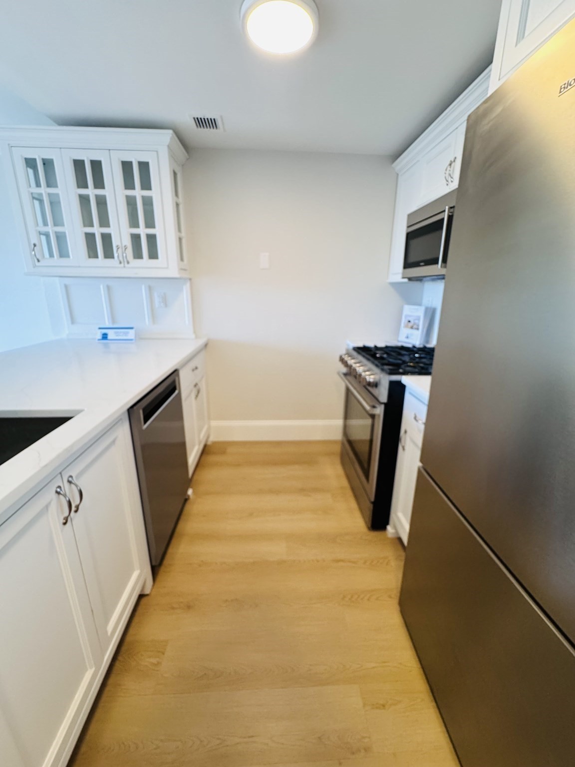 15 N Beacon St # 910 Property Photo 4