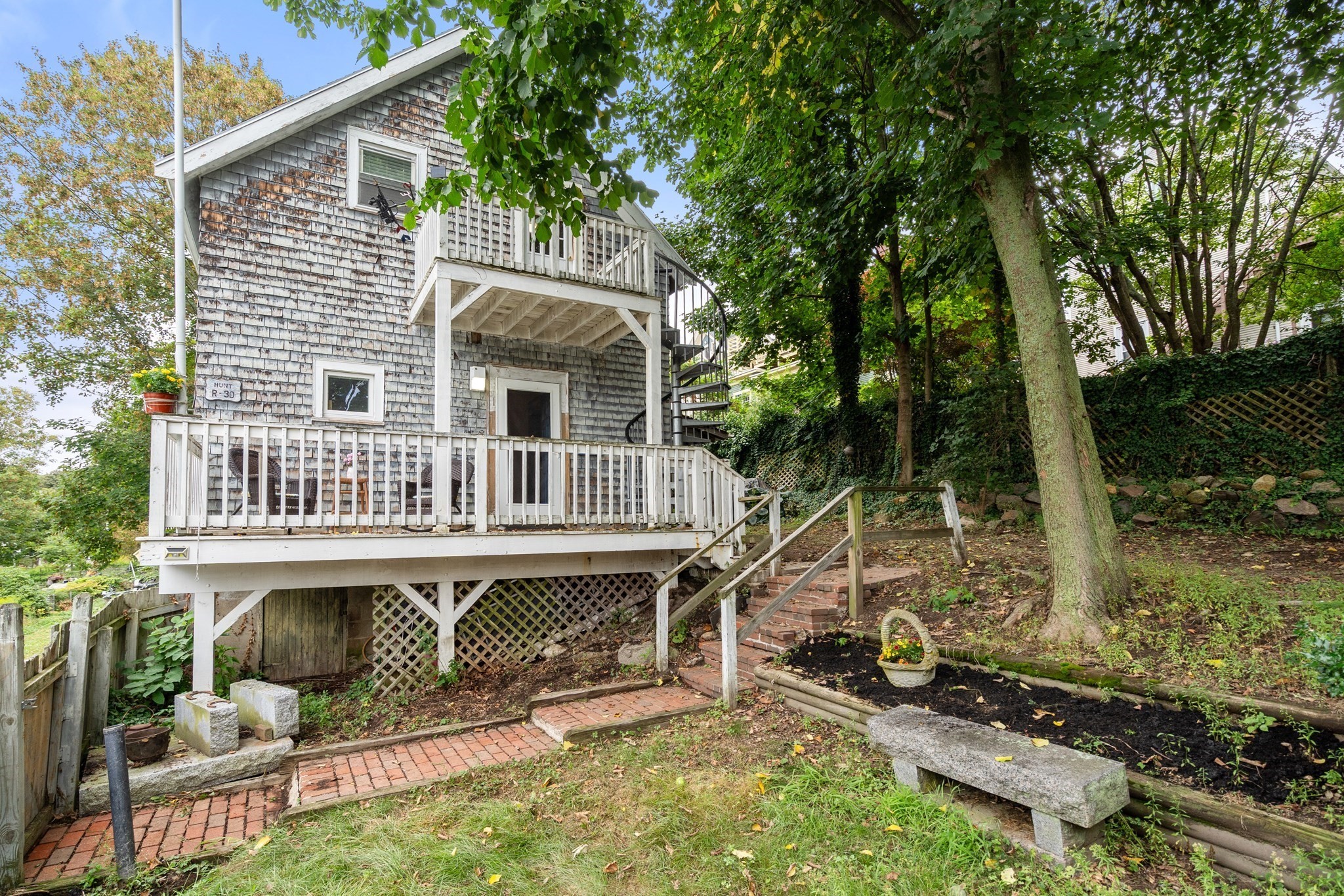 30r Highland Street Property Photo 2