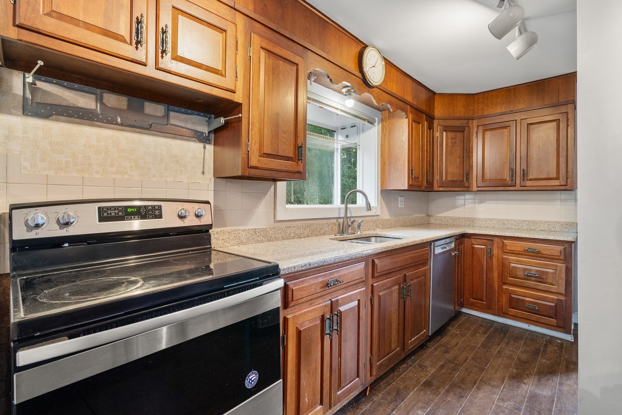 30r Highland Street Property Photo 11