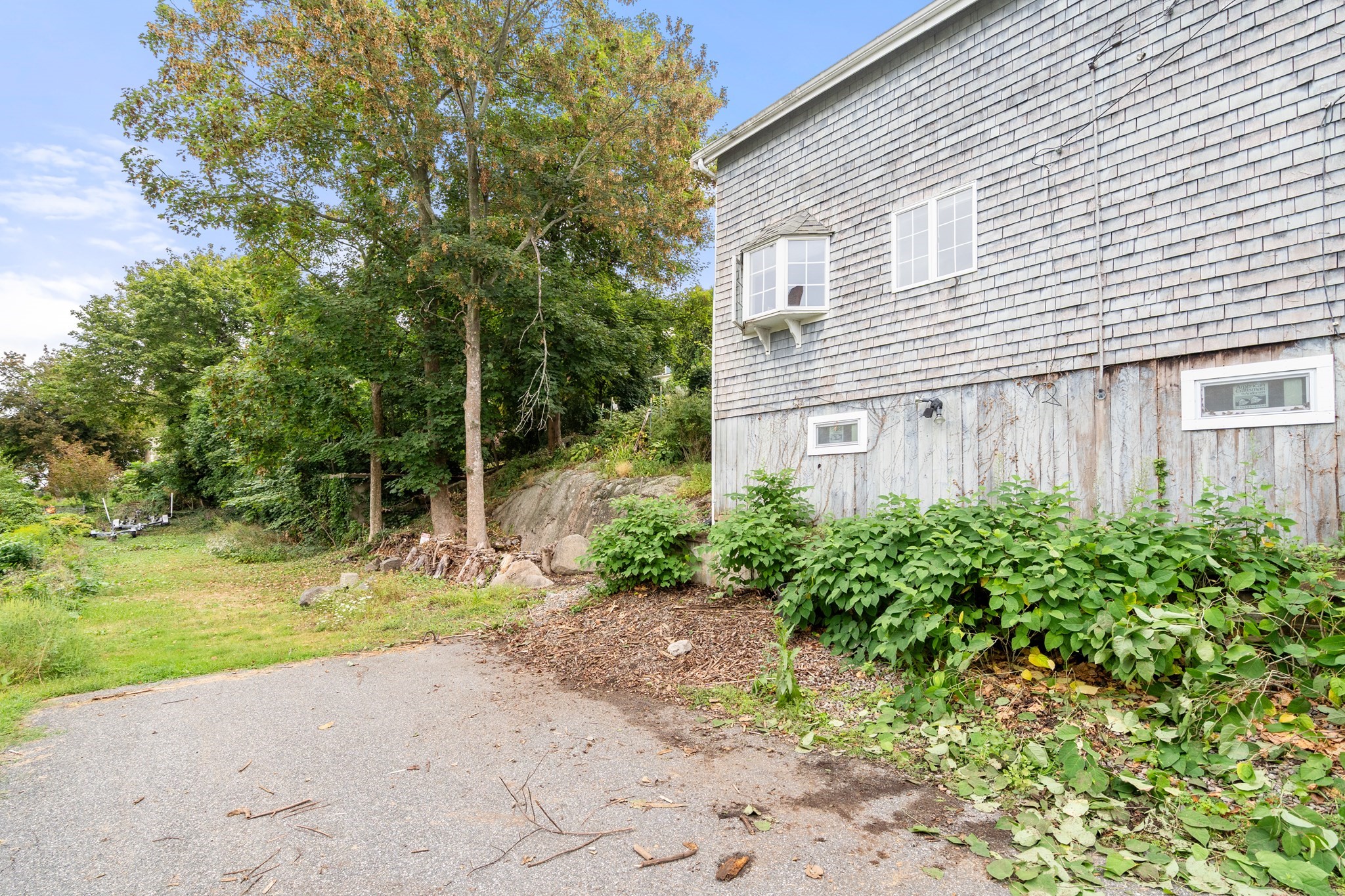 30r Highland Street Property Photo 23