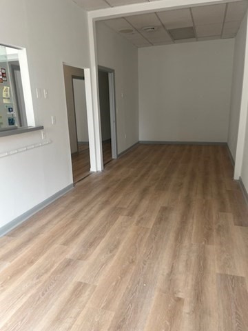 20 Main St Property Photo 5