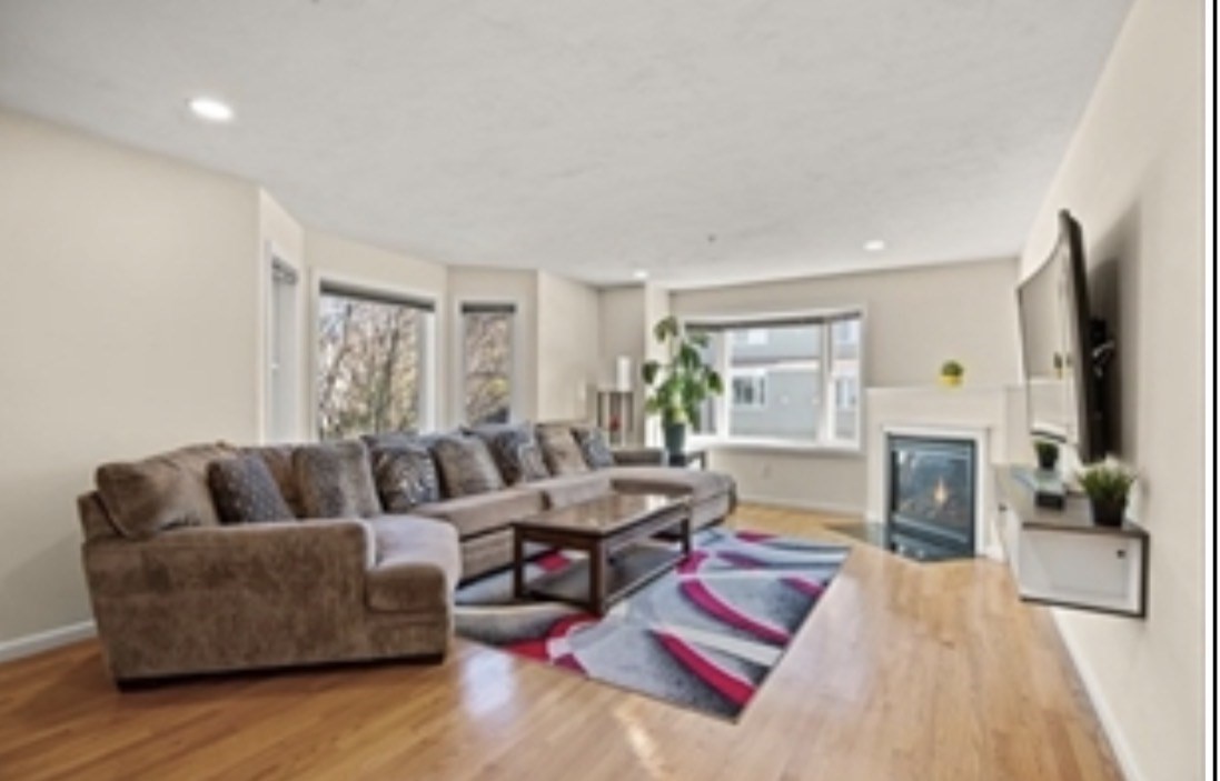 208 American Boulevard # A Property Photo 5