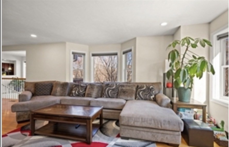208 American Boulevard # A Property Photo 6