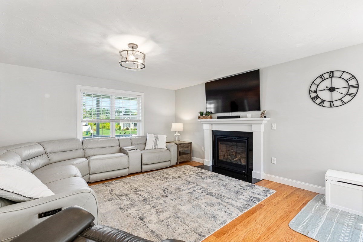 65 Henrietta Way Property Photo 14