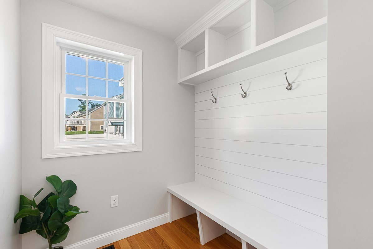 65 Henrietta Way Property Photo 18