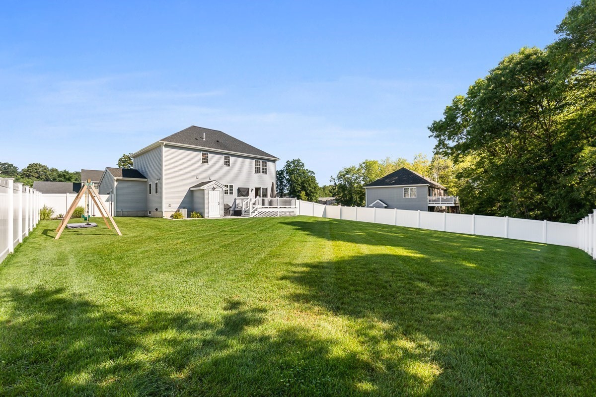 65 Henrietta Way Property Photo 32