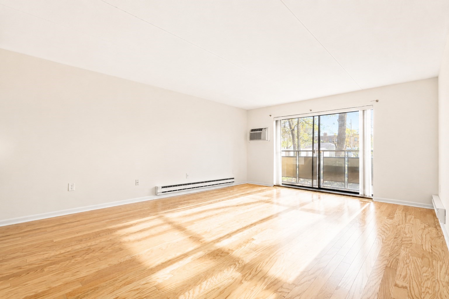 100 Lexington Street # B8 Property Photo 3