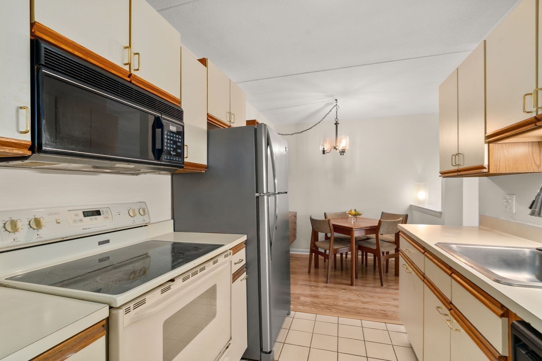 100 Lexington Street # B8 Property Photo 8