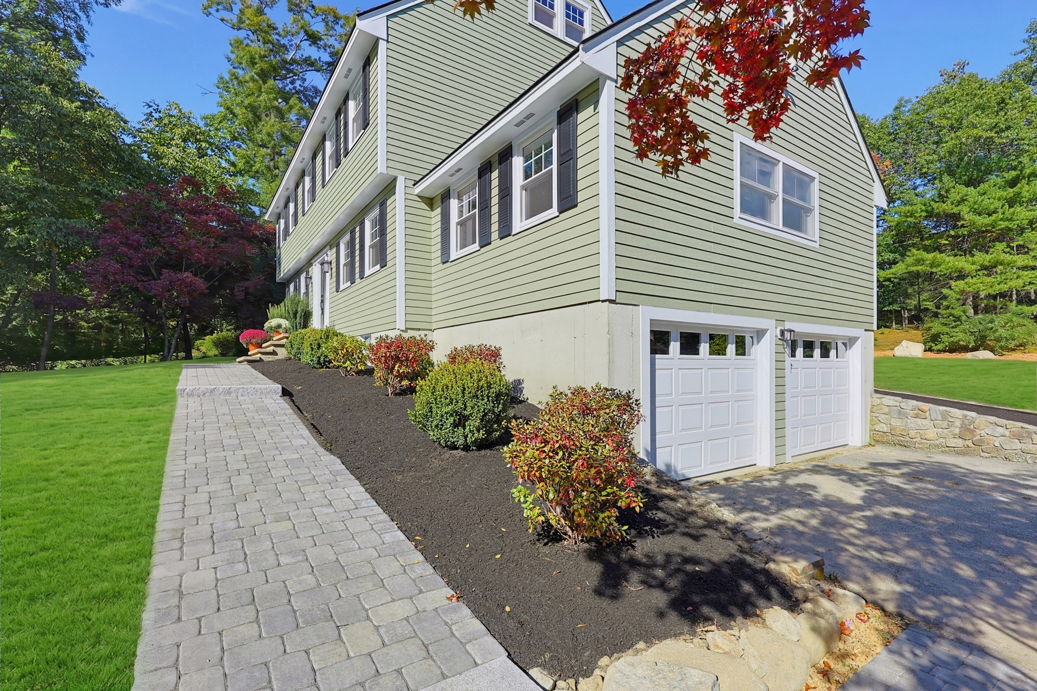 10 Wedgewood Property Photo 4