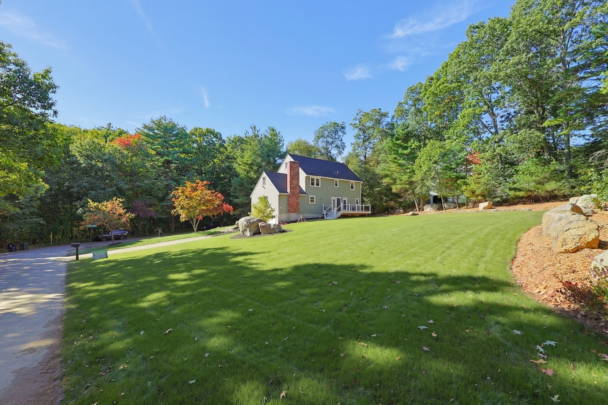 10 Wedgewood Property Photo 6